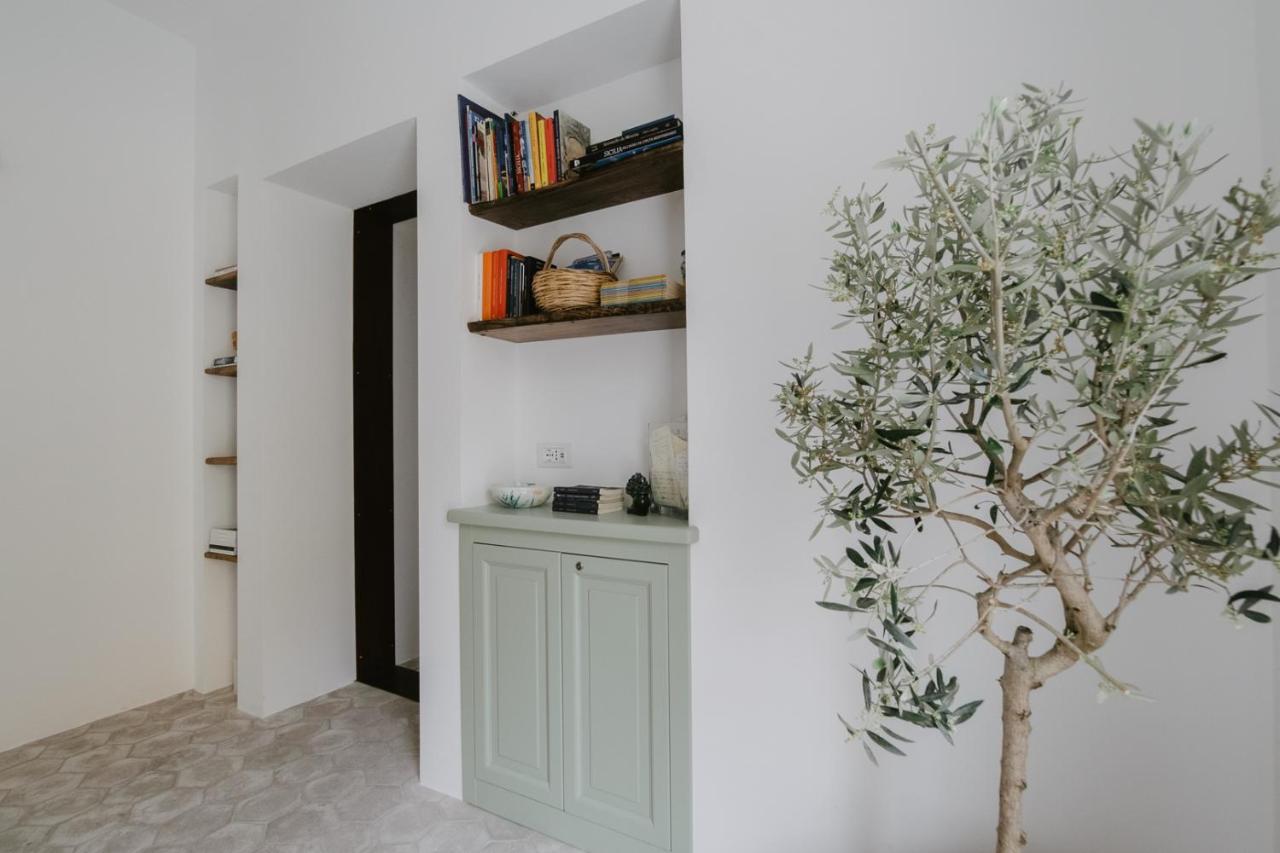 Casa Astura Διαμέρισμα Capo dʼOrlando Εξωτερικό φωτογραφία