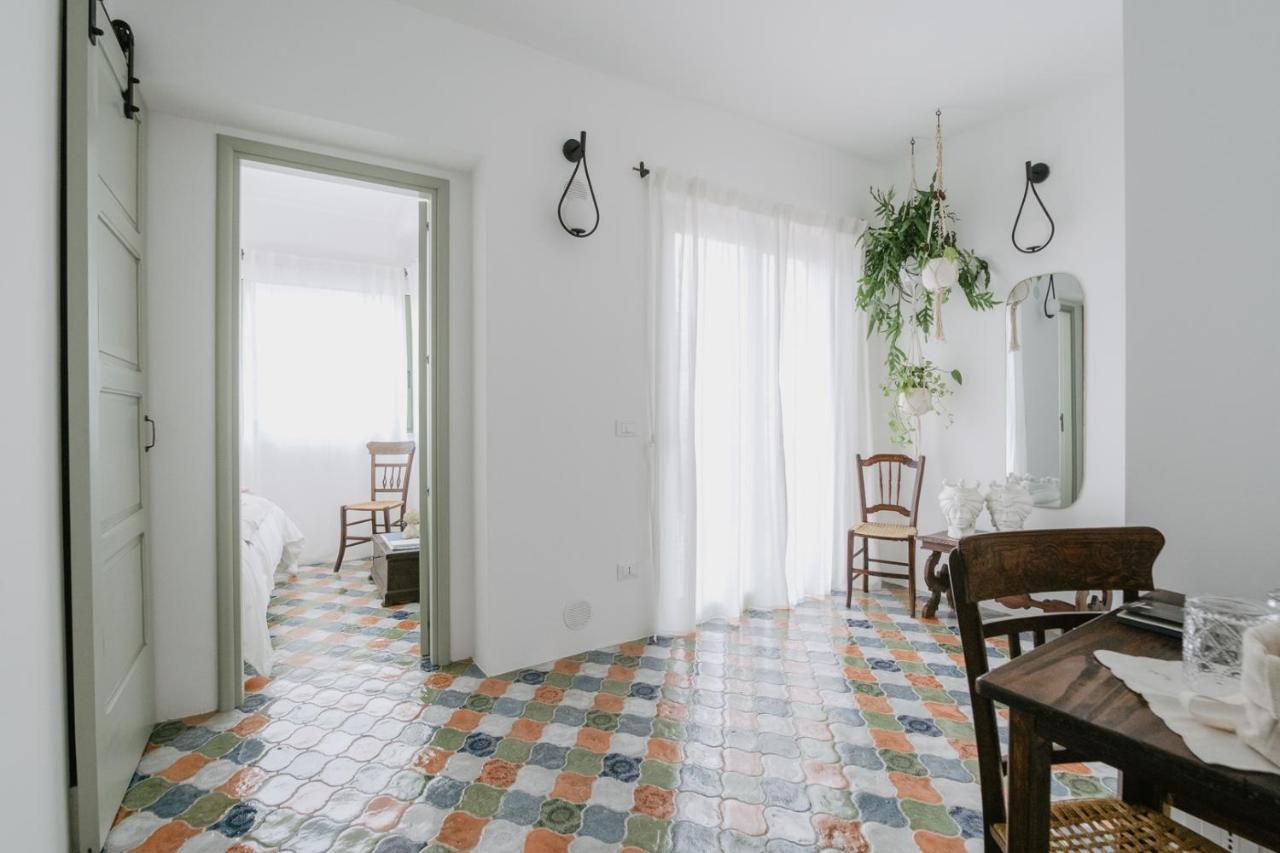 Casa Astura Διαμέρισμα Capo dʼOrlando Εξωτερικό φωτογραφία